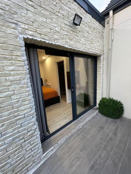 Bonlier 5 Min Airport Aeroport - Shuttle Navette - Parking 아파트 외부 사진